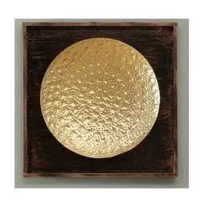 Jarrón de Pared Rectangular Hecho a Mano en Metal Dorado, Moderno y Elegante, para Sala de Estar - Product Image 1