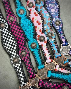 ชุดหนังแทคสไตล์ตะวันตกสุดหรูพร้อมลายดอกไม้แกะสลักด้วยมือจับคู่กับปกหน้าอกและ headstall สำหรับ Rodeo หรือโชว์ - Product Image 2