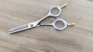 Ciseaux de toilettage pour chiens Ciseaux de toilettage pour chats Outils de toilettage professionnels Ciseaux de toilettage pour animaux de compagnie de haute qualité Fournisseurs - Product Image 3