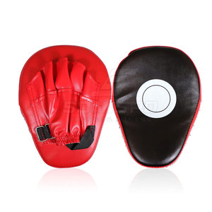 Pads de frappe en PU rouge et noir, équipement d'entraînement durable pour la pratique des arts martiaux - Product Image 1