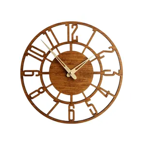 L'horloge murale en bois ajoute de l'élégance et un point focal accrocheur à votre mur de fond et apporte un aspect élégant à votre décoration intérieure