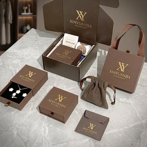 Boîte à bijoux de luxe faite à la main XINYUAN BGE-01 de haute qualité, carrée ou rectangulaire, avec design en relief, logo personnalisé, moule/échantillon pour collier - Product Image 1