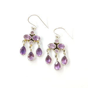 Pendientes de Cristal de Amatista de 7.1 Gramos, Accesorio de Moda Elegante y Lujoso - Product Image 1