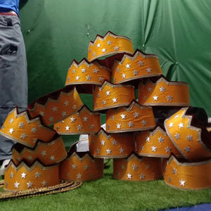 Hoj Corona Bordado 3 Puntos Corona Heroínas Amarillas Jericó Corona - Product Image 1