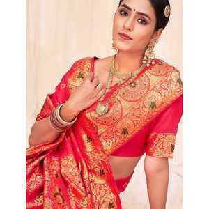 ชุดแต่งงานผ้าไหมบานาราซีสีชมพูสวยงาม - Product Image 1