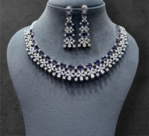 Collier de luxe de haute qualité élégant étincelle Zircon ensemble avec boucles d'oreilles pour mariage fiançailles fête porter pour les femmes - Product Image 3