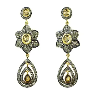 Boucles d'oreilles pendantes en forme de fleur en or plaqué or pour femmes, or 18 carats, style chandelier floral pour mariages, fêtes, motif étoile mignon avec pompon - Product Image 1