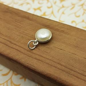 เครื่องประดับทำด้วยมือสำหรับเด็ก925จี้ทรงกลมเงินสเตอร์ลิงประดับด้วยเพชรและไข่มุกดีไซน์แบบหลังเบี้ยเรียบ - Product Image 5