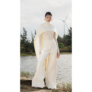 Hauts sans couture pour femmes vente chaude Earza tricot laine haut col en v 70% dix-cel 30% laine sacs en papier blanc Vietnam exportateur - Product Image 3