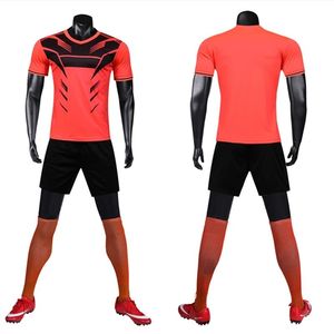 ผู้ผลิตชุดฟุตบอลแบบกำหนดเอง OEM ชุดเสื้อและกางเกงขาสั้นคุณภาพสูง ระบายอากาศได้ดี น้ำหนักเบา แห้งเร็ว สำหรับสโมสร แบบกำหนดเอง - Product Image 3