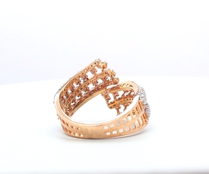 Bague en diamant croisé ouvert en or rose 14 carats Design contemporain avec bandes de diamants naturels à plusieurs rangées - Product Image 4