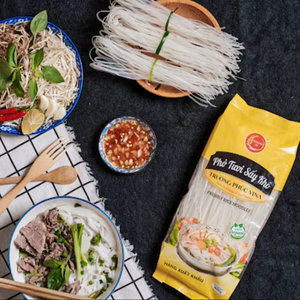 Fideos de Arroz Frescos, 85% Arroz, 15% Agua Limpia, Calidad Premium, Empaquetado en Bolsa de 400gr, Fideos de Arroz Secos para Exportación - Product Image 1