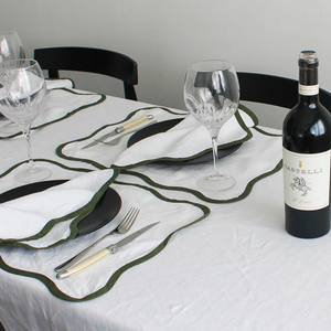 Napperons de table en gros 100% lin brodé avec bord festonné pour la maison, le restaurant et les mariages - Product Image 6