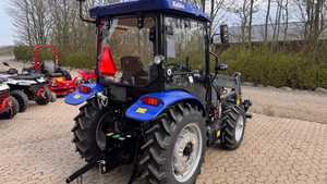 Tractor Diésel LOVOL de 35 HP con Cabina Cerrada y Cargador FL350 - Product Image 4