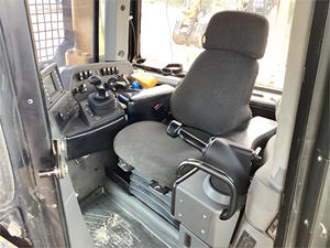 Topadora Caterpillar D8T 2006 Usada en Buenas Condiciones, Componentes Originales - Bomba de Rodamientos, Motor, Venta a Bajo Precio - Product Image 2