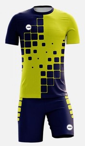 2024 nueva llegada uniforme de fútbol personalizado de alta calidad tendencia superior diseño de Venta caliente al por mayor ropa de fútbol americano más barato - Product Image 2