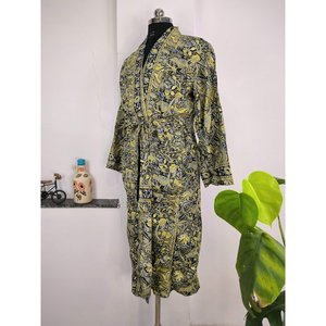 Boho Men's Soft Silk Kimono Elegant Blue Yellow Paisley Print Regal Persian King Robe for Beach or House Swimsuit Cover Ups - Product Image 5
