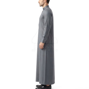Thobe moderne et tendance pour homme, coupe ajustée, vêtements islamiques décontractés, coton respirant et léger, coupe confortable, style simple et moderne pour tous les jours - Product Image 3