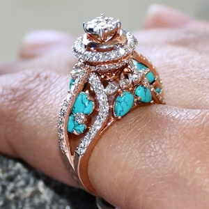 Bague de fiançailles élégante et luxueuse en or massif 14 carats et 18 carats, diamants naturels taille brillant certifiés par un tiers - Product Image 1