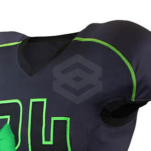 Tenue d'entraînement de football américain nouveau style, service OEM, conception personnalisée, 100 % polyester, séchage rapide, respirante, short d'été - Product Image 3
