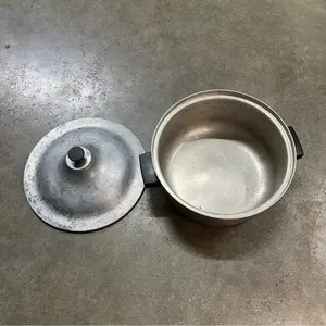 Cacerola Premium de Acero Inoxidable para Servir Comidas |   Aspecto Elegante con Construcción Robusta - Product Image 2