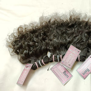 Cheveux indiens non traités bruts bouclés avec cuticules alignées Vendeur de la meilleure qualité de Chennai Natural Wave Style - Product Image 1