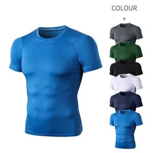 Top tendencia de los hombres de verano Slim Fit Jogging Wear calidad superior de manga corta Rash Guard personalizado entrenamiento gimnasio camisas - Product Image 5