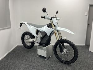 ¡OFERTA ESPECIAL! NUEVAS Motocicletas Todoterreno Starks VARGs Enduro 2026 de 18 pulgadas y 80 HP (18 60 HP) en Venta - Product Image 2