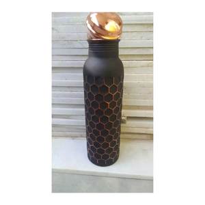 Nouveau design de bouteille en cuivre pour boisson Bouteille et verres en cuivre de haute qualité sans Bpa Bouteille d'eau en cuivre pur sans vide - Product Image 6