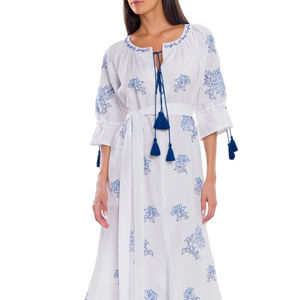 Vestido de verano de alta calidad con manga larga bordada - Product Image 1