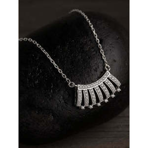 Colgante CLARA Ayla con Cadena, Plata de Ley 925, Bañado en Rodio, Colgantes y Dijes Finos, Regalo para Mujeres y Niñas - Product Image 2