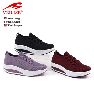 La scelta migliore abbigliamento quotidiano <span class=keywords><strong>scarpe</strong></span> Casual <span class=keywords><strong>scarpe</strong></span> da ginnastica nascoste con zeppa <span class=keywords><strong>tacco</strong></span> alto <span class=keywords><strong>scarpe</strong></span> stringate per donna e donna Zapatillas De Mujer - Product Image 2