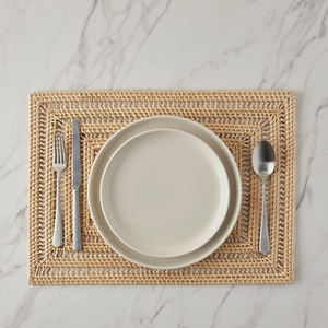 Napperons ronds en rotin faits à la main assiettes tissées naturelles pour le réglage de la table salle à manger mariage et décoration de la maison en gros - Product Image 1