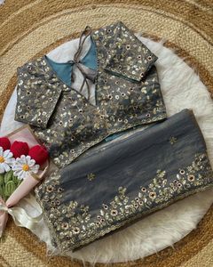 Dernier tissu en soie chiffon lourd et doux avec pallu zari et travail de séquence, bordure en point de croix sur les saris - Product Image 4