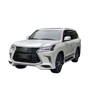 Sedán de Lujo Usado 2024, Tamaño Completo, 5.7 L V8, 400HP, Gasolina, Automático, Tracción en las Cuatro Ruedas, Edición Pinnacle, 7 Plazas, Techo Panorámico - Product Image 3