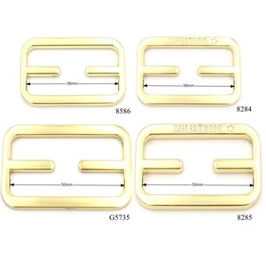 <span class=keywords><strong>Boucle</strong></span> coulissante réglable en métal plat doré avec logo personnalisé, 38 mm 50 mm, pour sangle de sac, type Tri-Glide avec barre centrale de rupture - Product Image 2