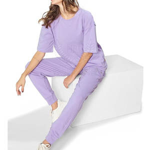 Elegante chándal de verano para mujer para gimnasio Chándal de verano de algodón para mujer perfecto para viajar - Product Image 3