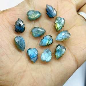Cuentas Sueltas de Labradorita Azul Fuego en Forma de Hoja para Joyería - Product Image 3