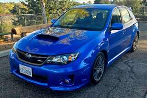 Subaru Impreza WRX Limited Hatchback 2011 d'occasion, boîte manuelle 5 vitesses, transmission intégrale, bleu perle, provenance Californie, non modifiée - Product Image 2