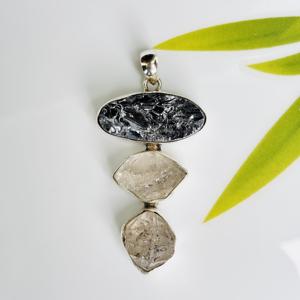 Colgante de Moissanita con Bisel Elegante y Único de Shungita Cruda y Herkimer, Joyería Fina para Mujer, Ideal para Fiestas - Product Image 1