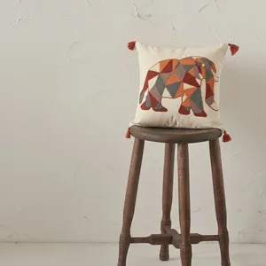 Housse de coussin brodée en mosaïque à motifs géométriques, éléphant, lavable, décorative, sans rembourrage - Product Image 1