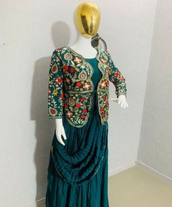 Designer Georgetgte Plain Lehenga Choli Dupatta avec broderie Work Koti Party Wear Prix de gros Vêtements ethniques ApparelGarment - Product Image 2