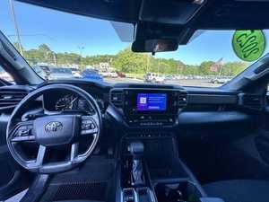 Usado 2024 para Tundra SR Doble Cabina Pickup Diésel Automático Izquierda Tracción Total Bluetooth Ruedas de Acero Asientos de Tela Arranque Remoto Oscuro ACC - Product Image 3