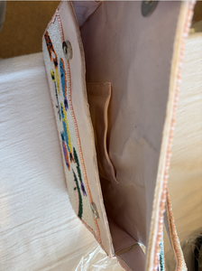 Sac à bandoulière bohème perlé avec motif cœur brodé, homard, soleil et poisson, design multicolore à sangle unique - Product Image 5