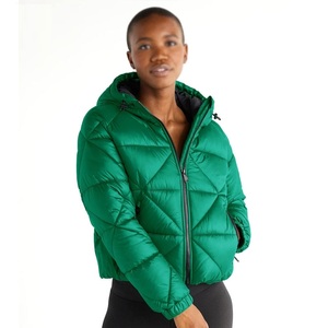 Meilleure qualité Nouveau design Tissu respirant Veste matelassée à capuche pour femme Noir - Product Image 2