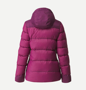 Veste matelassée pour femme sur mesure, matériau de haute qualité, vente en gros de vestes matelassées avec capuche, vêtements d'extérieur d'hiver, conception OEM, vestes matelassées - Product Image 2