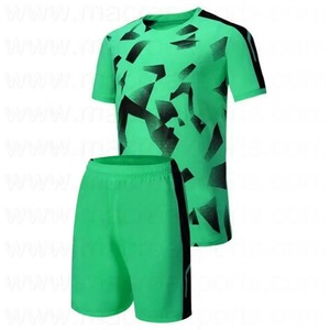 Ensemble de maillots de football pour hommes en sublimation intégrale, personnalisables avec le nom de l'équipe, uniformes de football 100% polyester à séchage rapide, ensembles d'équipe - Product Image 6