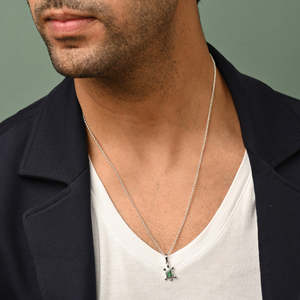 Collar con Colgante de Plata Pura 925 para Hombre, con Engaste de Rodio y Diamantes de Circonio, Forma Geométrica de Animal, Dorado - Product Image 3
