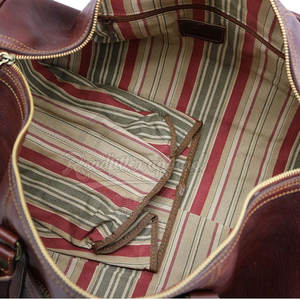 Sacs de sport de grande capacité Sacs de sport de plein air Sacs de voyage imperméables à l'eau fabriqués au Pakistan - Product Image 6