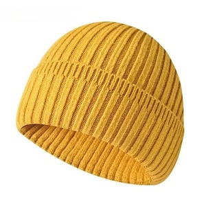 Unisex High Quality Acrylic Skull Embroidery Winter Ski Beanie Custom Wholesale Knitted Woven Label Dyed Plain Cap <b>Hat</b> <b>Glove</b> <b>Set</b> - Product Image 2